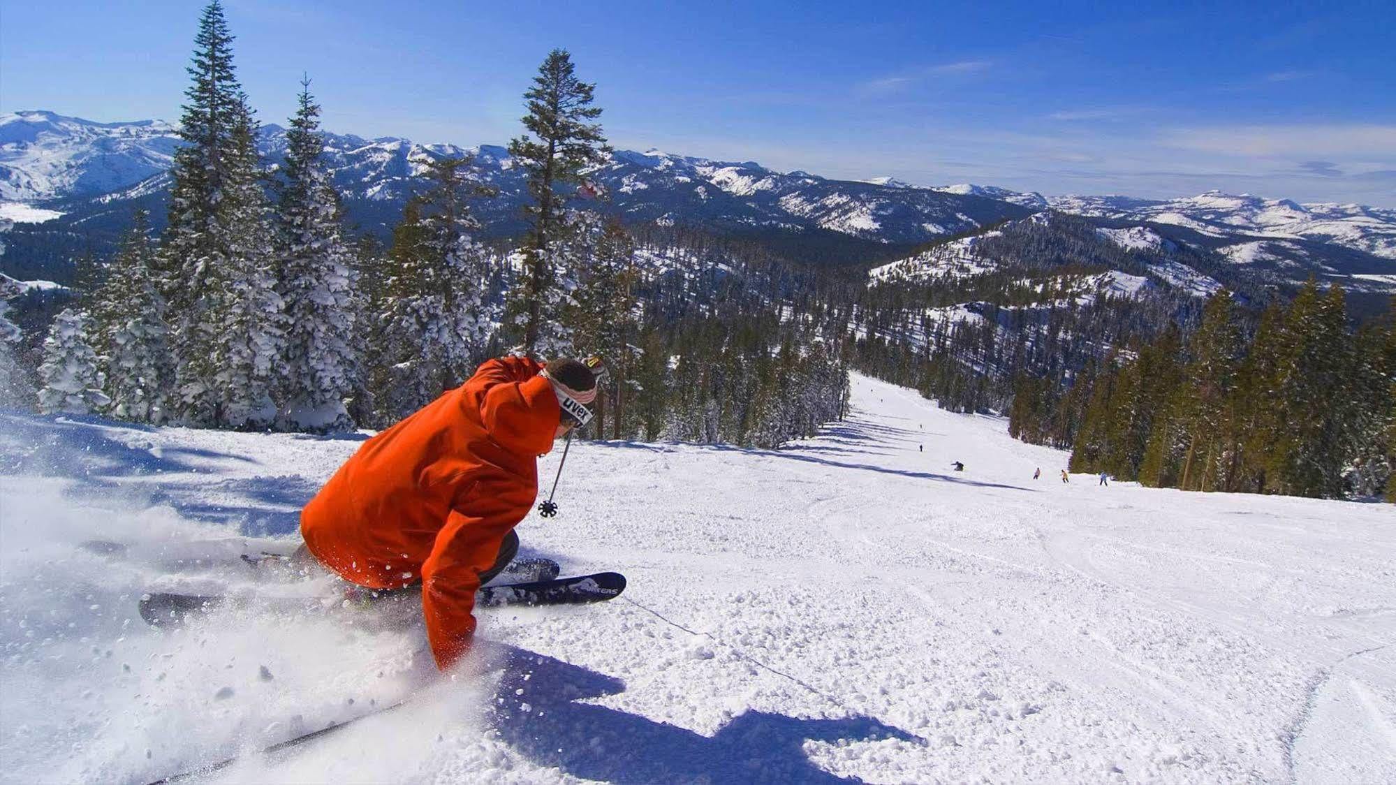 The Residences At One Village Place By Hyatt Vacation Club Truckee Exterior foto